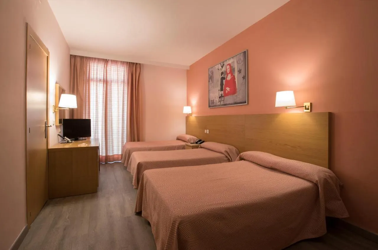 **  Cuatro Naciones Hotel Barcelona Spanien