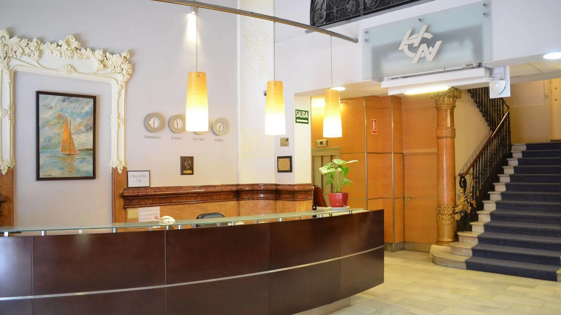 Cuatro Naciones Hotel Barcelona 2*,