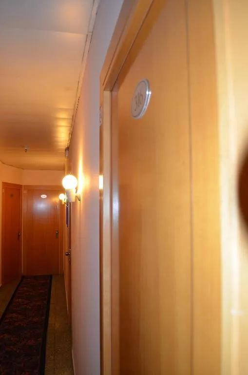 Hotel Cuatro Naciones Barcelona 2*,  España