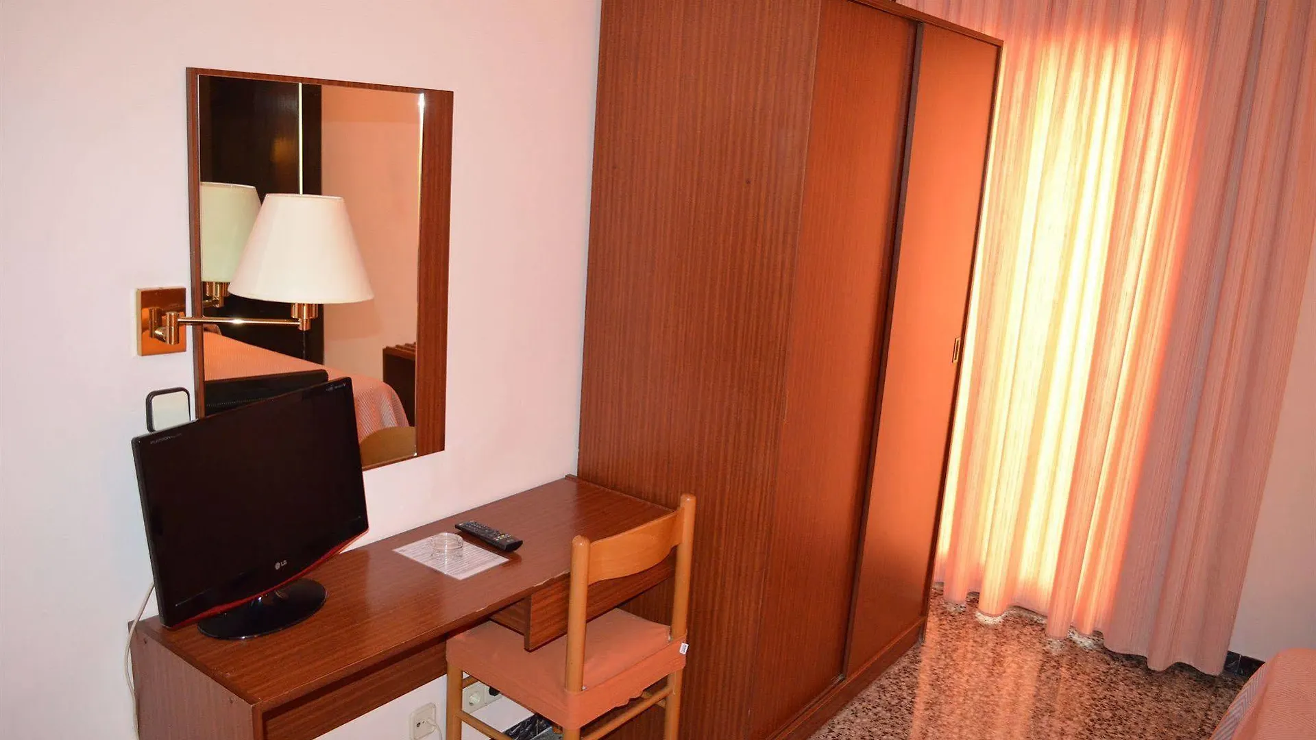 Hotel Cuatro Naciones Barcelona